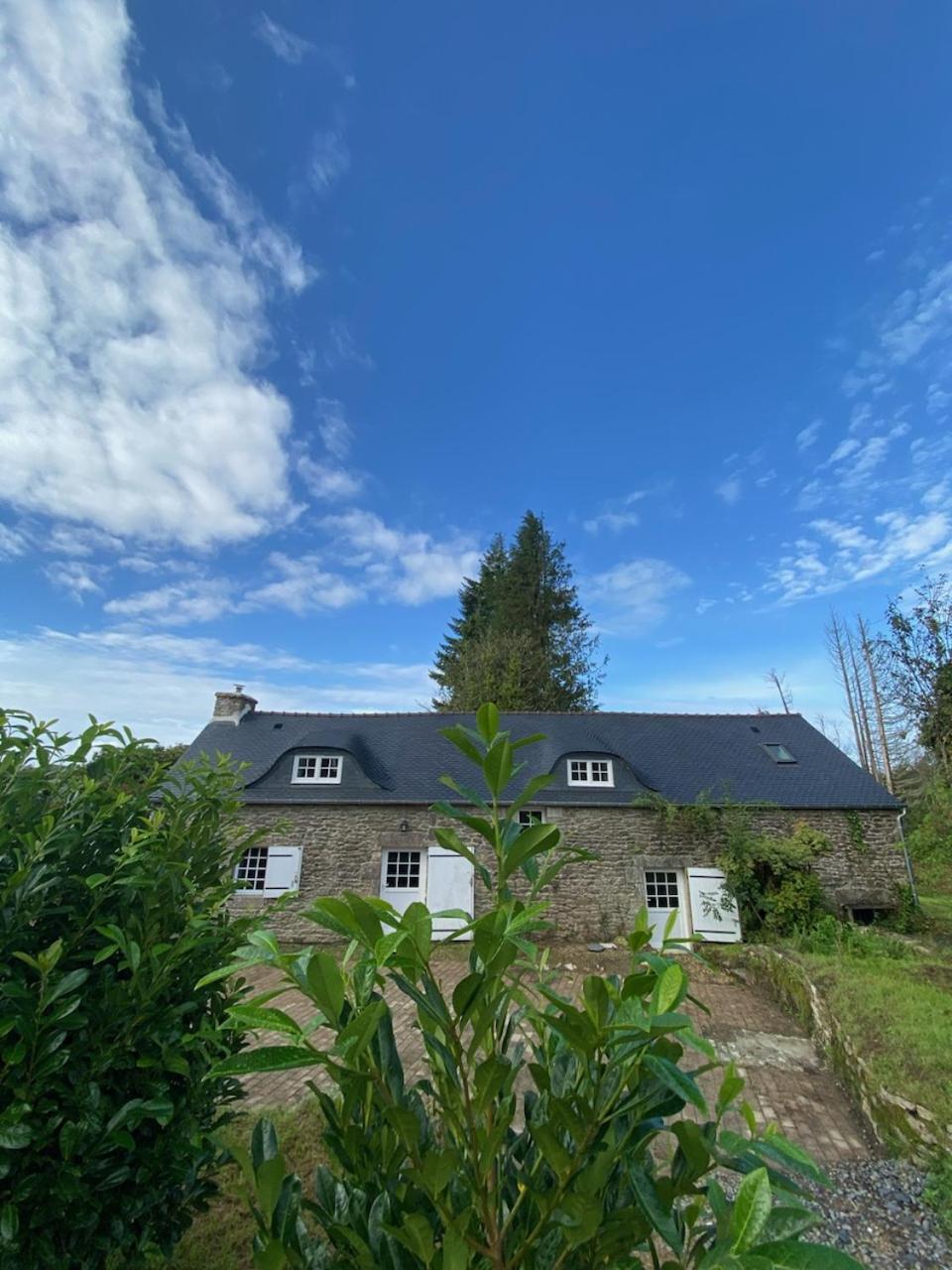 Moulin De Kerstrat Villa Brennilis Exterior photo